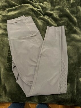 Peloton Cadent Laser Perforated Legging